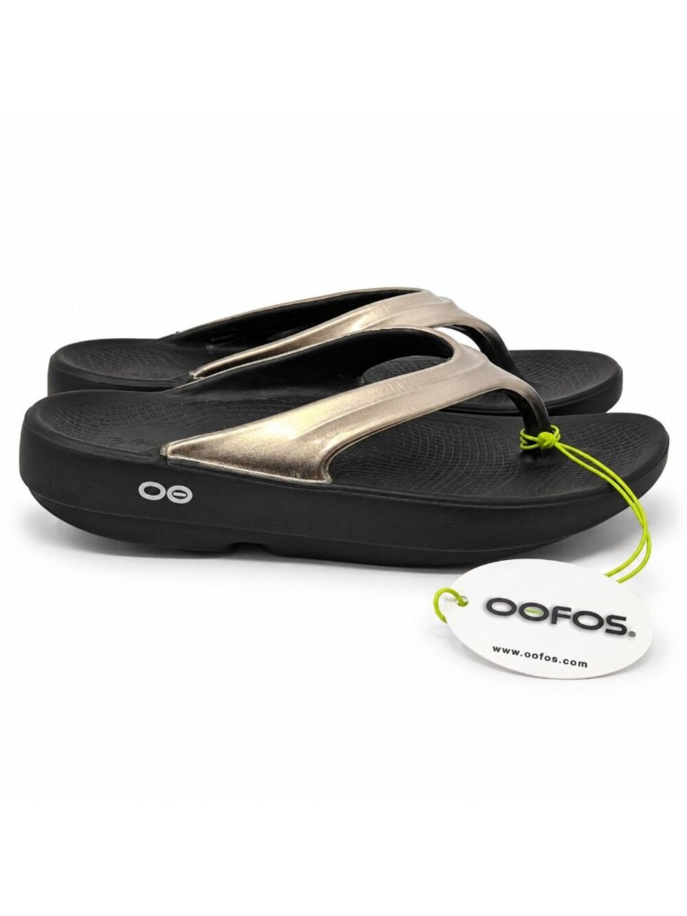 OOFOS OOlala Luxe Supportive Latte Iridescent Recovery Sandals Mens 10 Womens 11